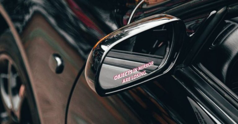 Error Warning - Objects in mirror are losing